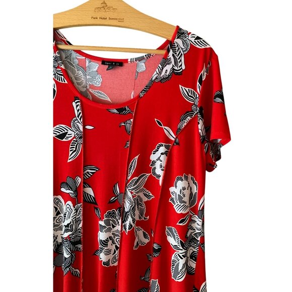 Sami & Jo Womens Art to wear Unique Glam Red Floral & Polka Dot Fit & Flare Dres - Picture 5 of 8